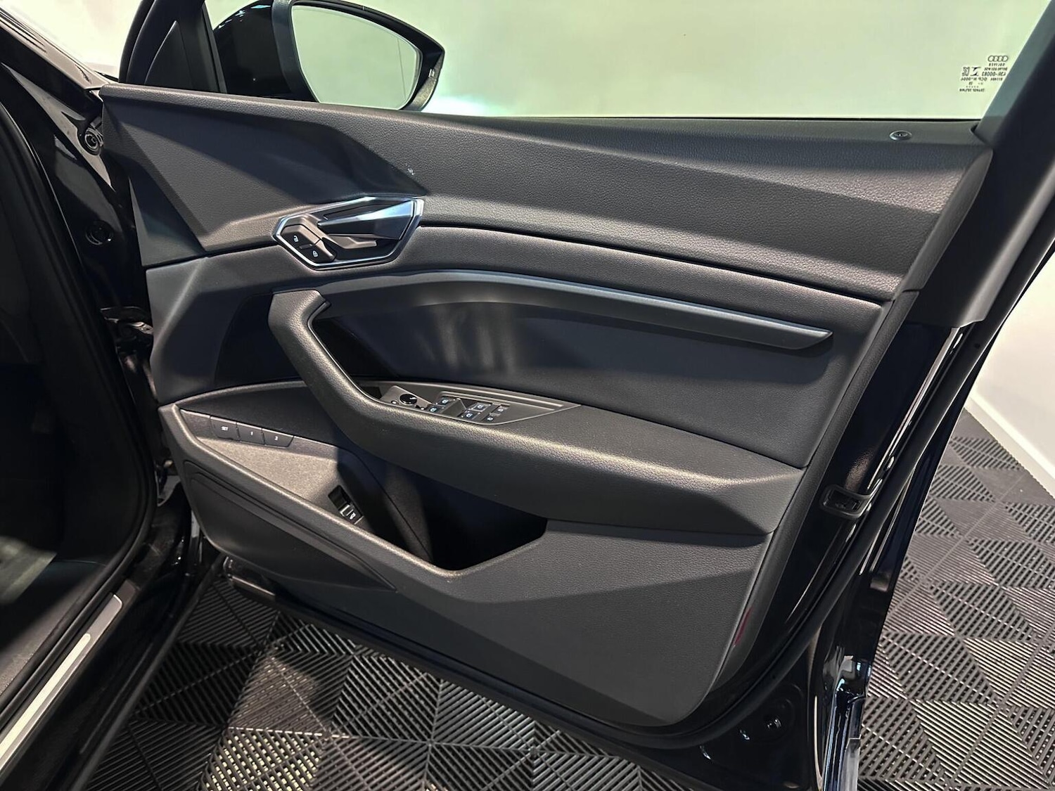 Used Audi e-tron 2019 for sale - 76769482: Photo 47