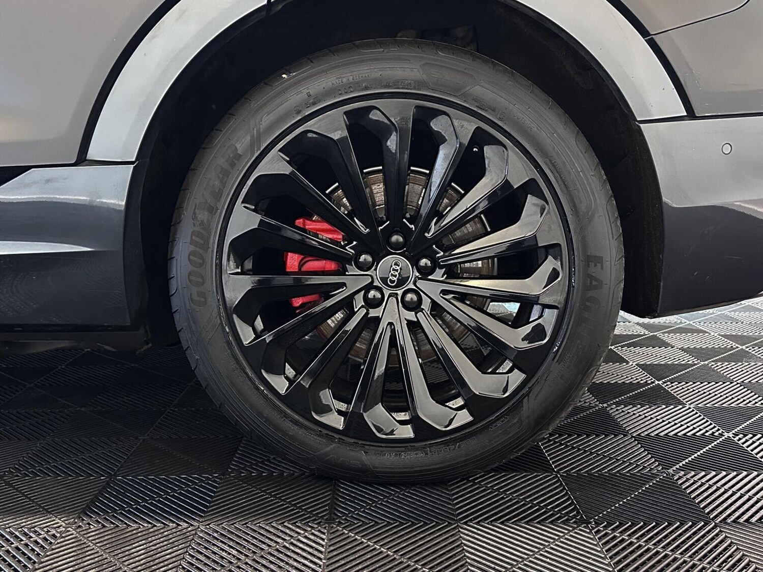 Used Audi e-tron 2019 for sale - 76769482: Photo 50