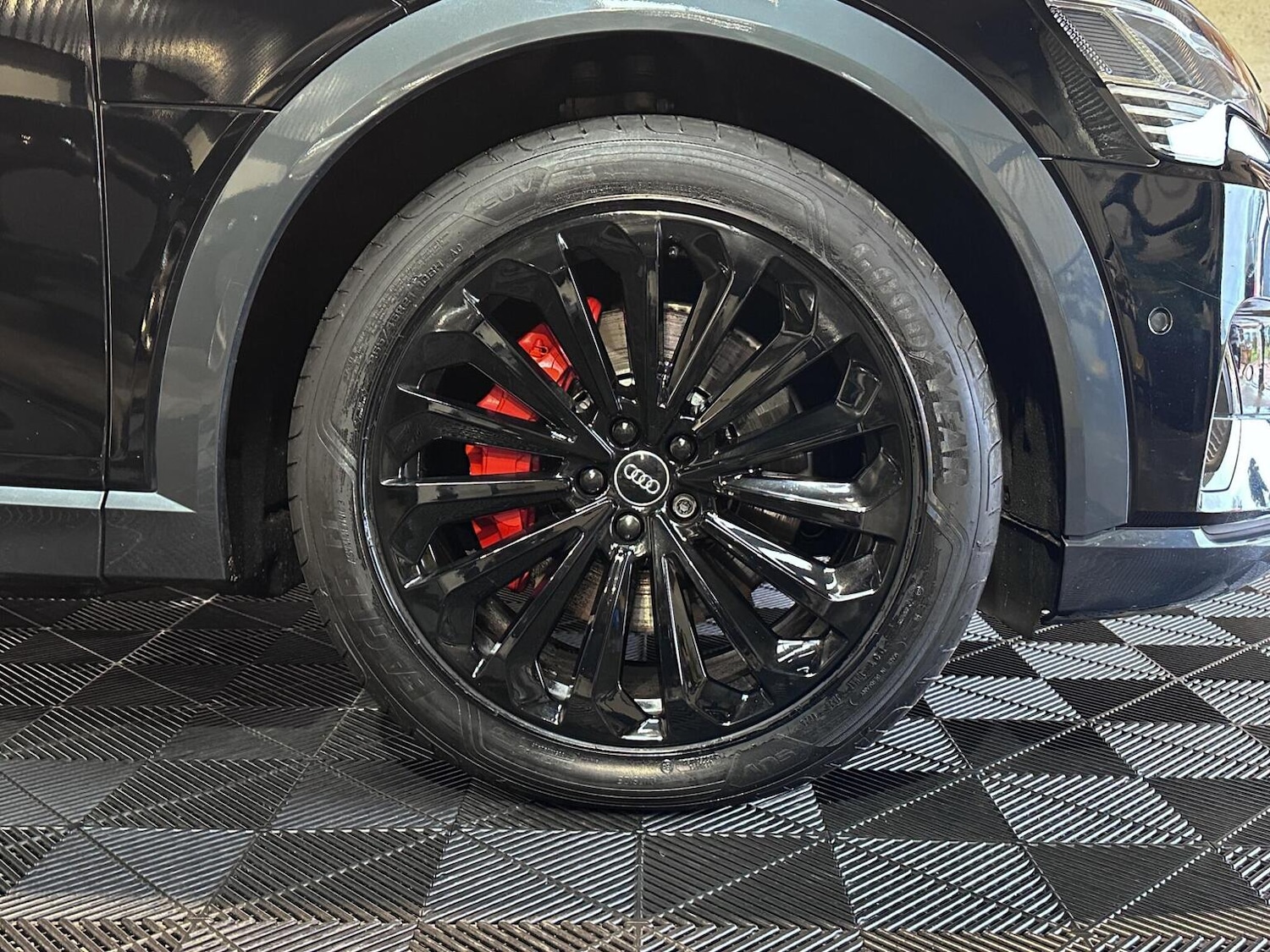 Used Audi e-tron 2019 for sale - 76769482: Photo 52