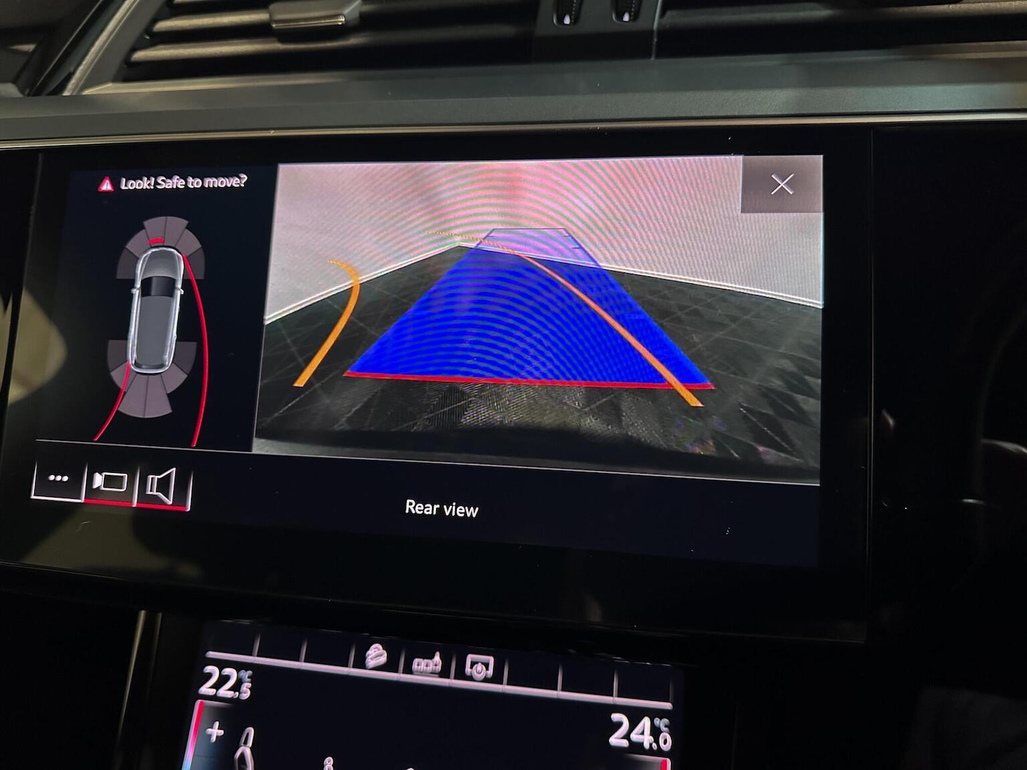 Used Audi e-tron 2019 for sale - 76769482: Photo 64