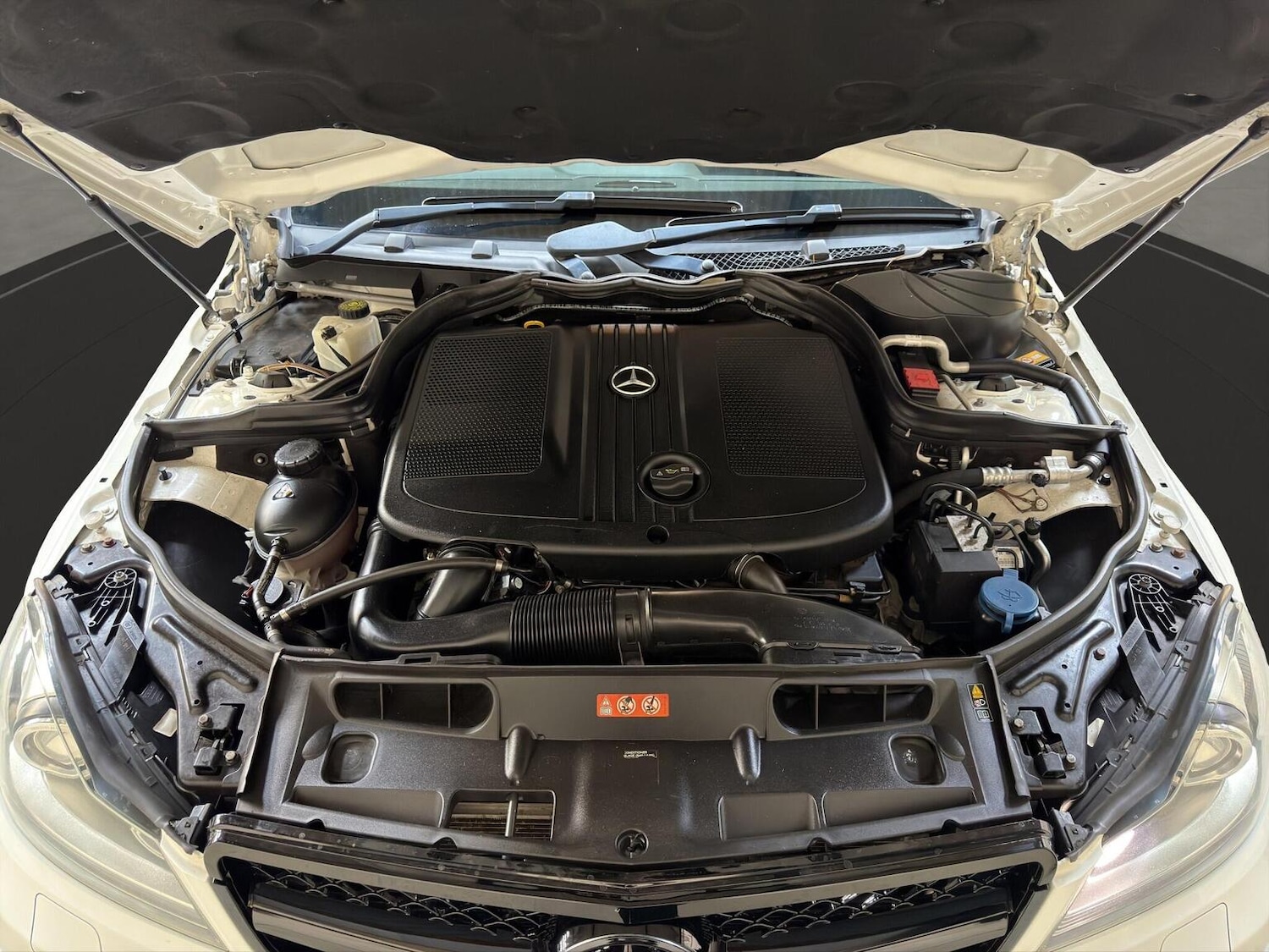 Used Mercedes-Benz C Class 2013 for sale - 78213599: Photo 27