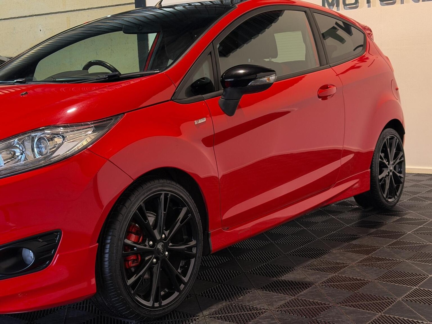 Used Ford Fiesta 2017 for sale - 77635365: Photo 11