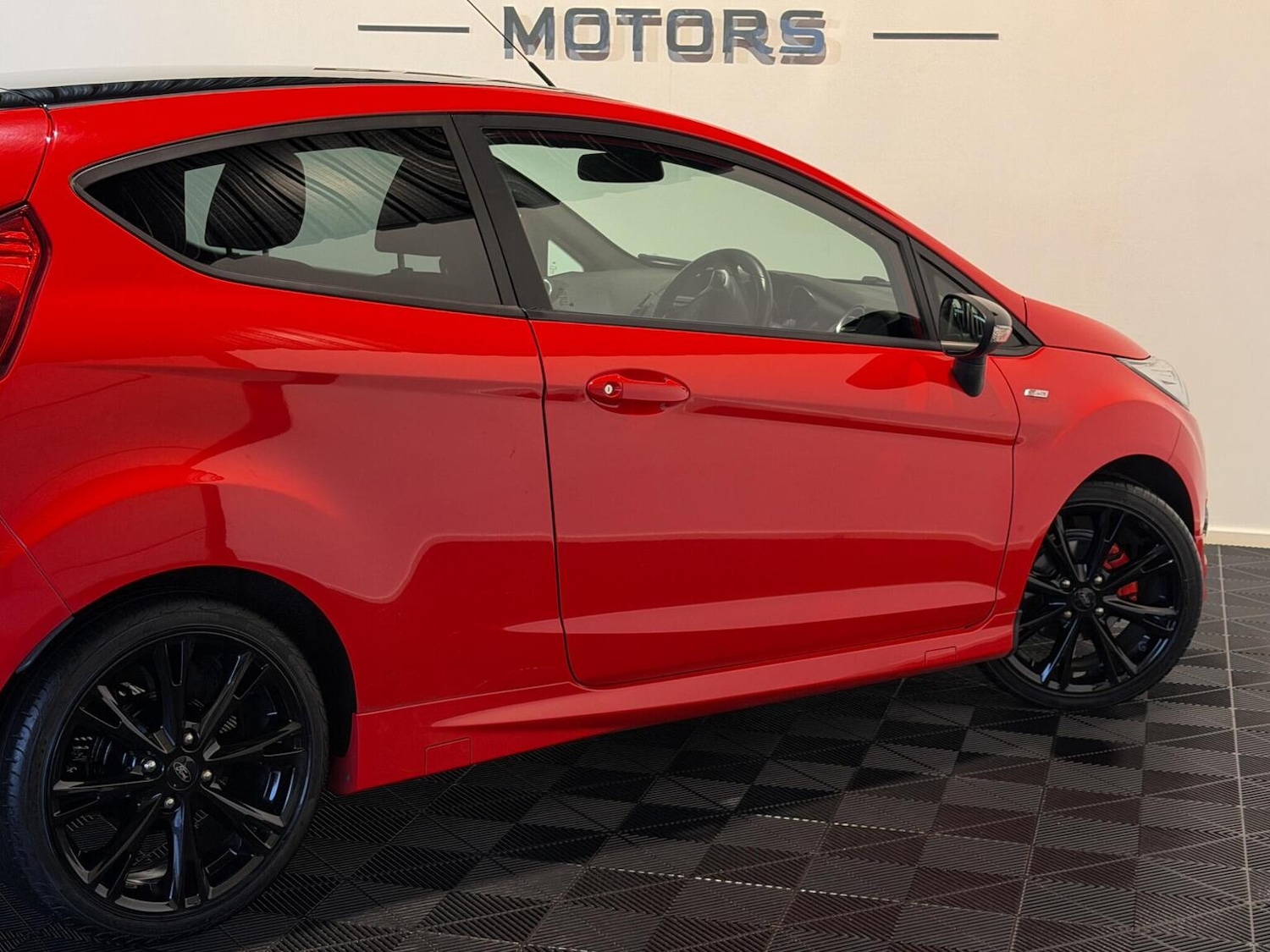 Used Ford Fiesta 2017 for sale - 77635365: Photo 16