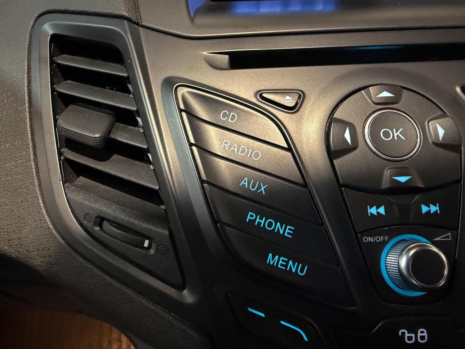 Used Ford Fiesta 2017 for sale - 77635365: Photo 30