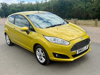 Used Ford Fiesta 2015 for sale - 79453657: Photo
