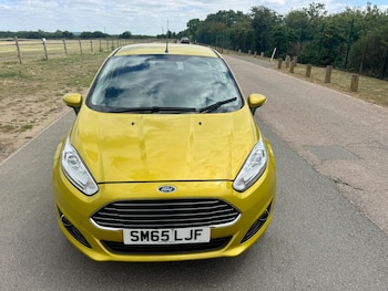 Used Ford Fiesta 2015 for sale - 79453657: Photo