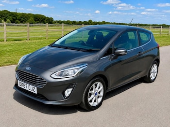 Used Ford Fiesta 2017 for sale - 79076203: Photo