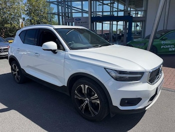 Used Volvo XC40 2018 for sale - 79357547: Photo