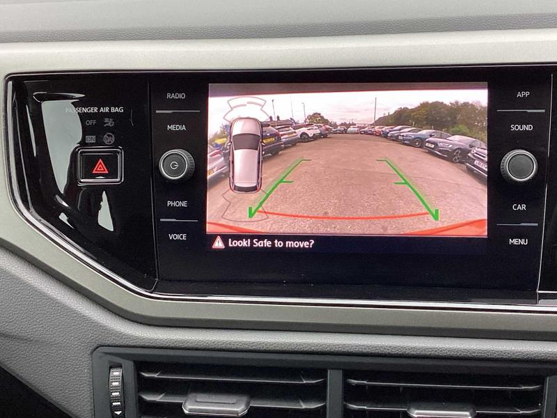 Used Volkswagen Polo 2018 for sale - 76382076: Photo 29