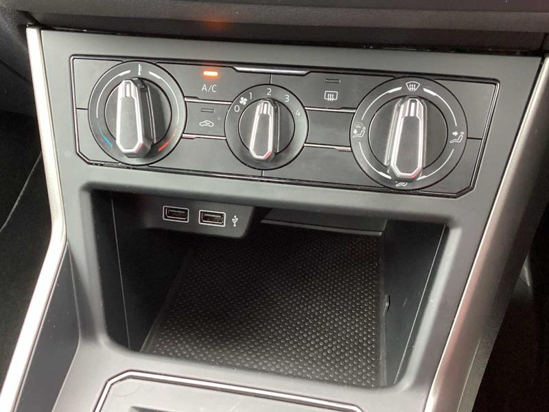 Used Volkswagen Polo 2018 for sale - 76382076: Photo 30