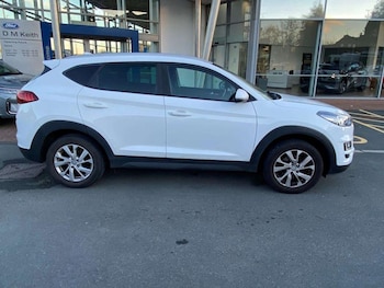 Used Hyundai TUCSON 2018 for sale - 76616255: Photo