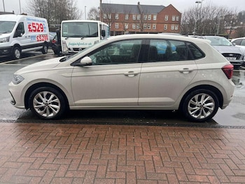 Used Volkswagen Polo 2022 for sale - 77528947: Photo