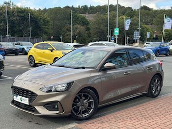 Used Ford Focus 2019 for sale - 75822900: Photo