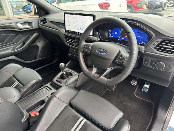 Used Ford Focus 2024 for sale - 76028248: Photo 17