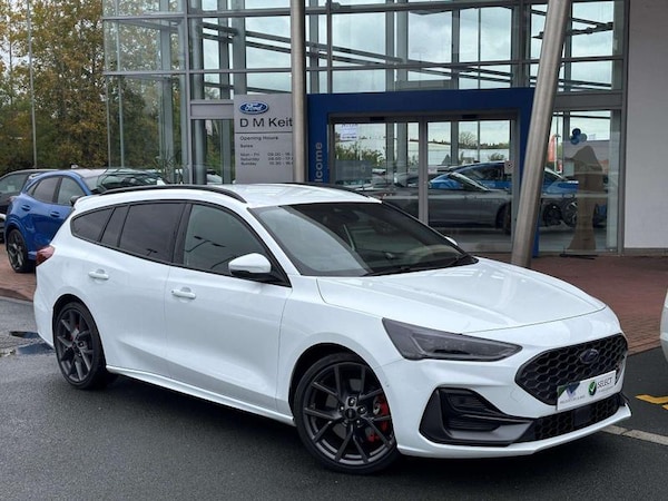 Used Ford Focus 2024 for sale - 76028248: Photo 1