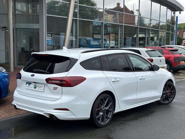 Used Ford Focus 2024 for sale - 76028248: Photo 7