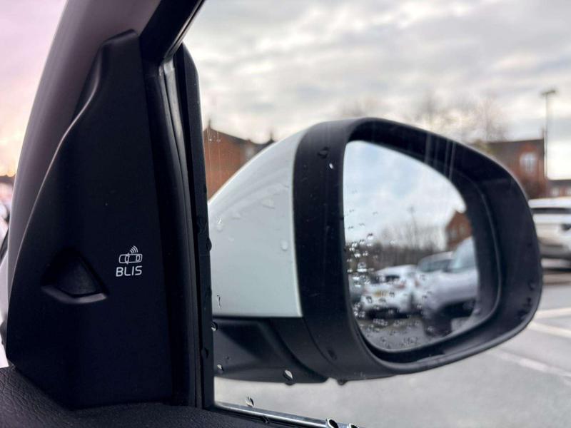 Used Volvo V40 2015 for sale - 76931398: Photo 26