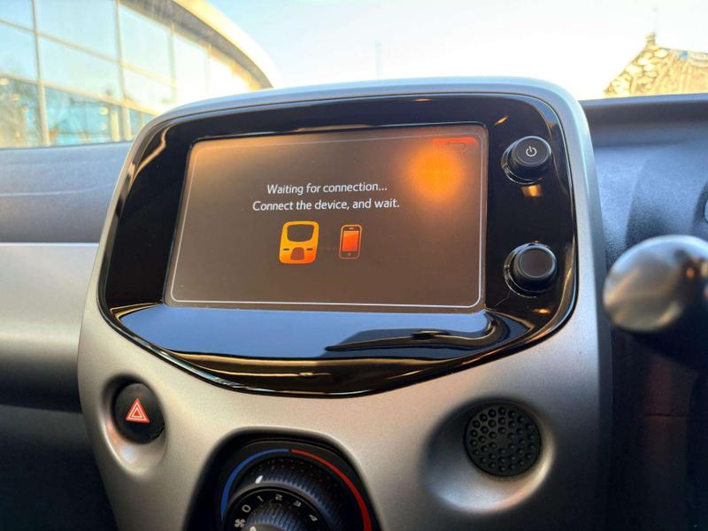 Used Peugeot 108 2018 for sale - 77323576: Photo 19