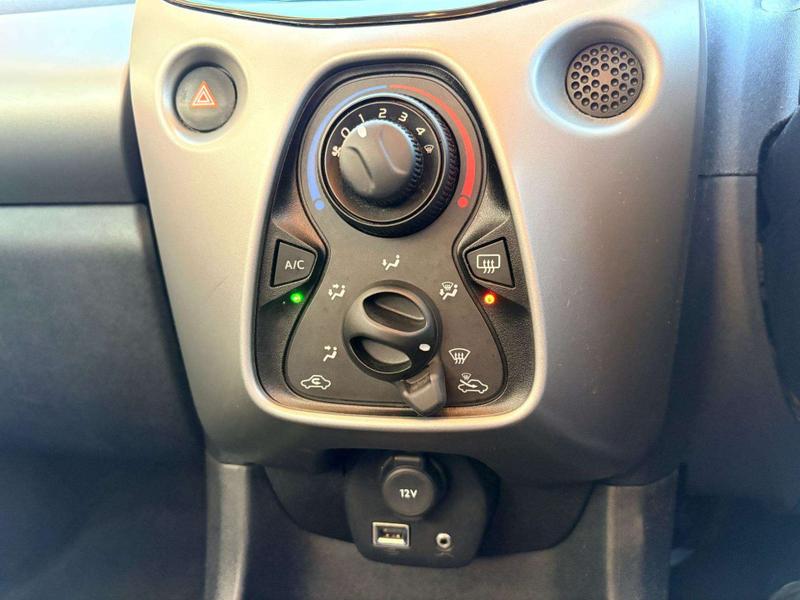 Used Peugeot 108 2018 for sale - 77323576: Photo 28