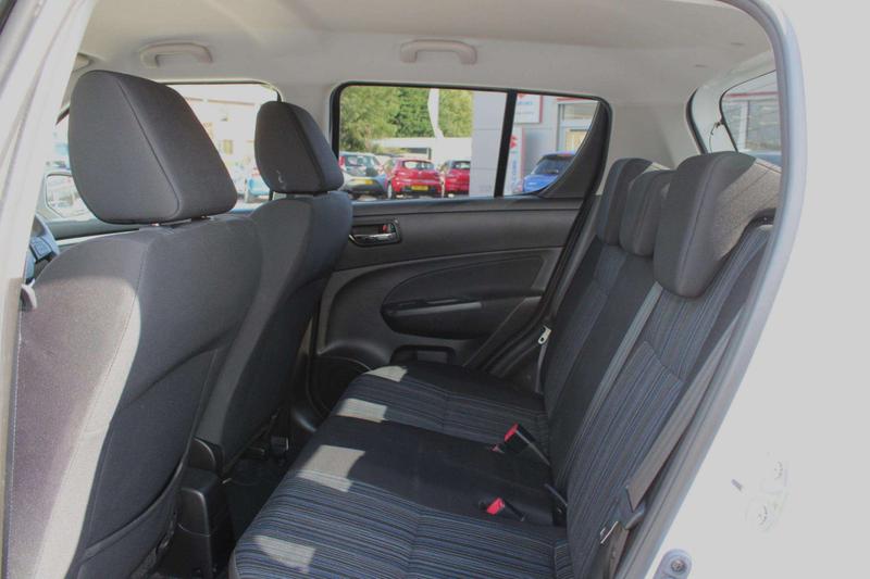 Used Suzuki Swift 2016 for sale - 76568544: Photo 24