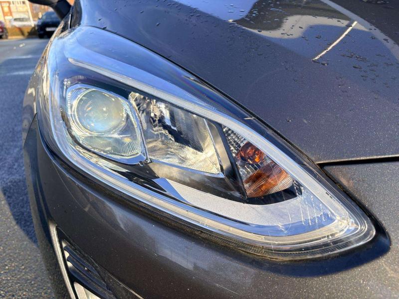 Used Ford Fiesta 2019 for sale - 76895520: Photo 33