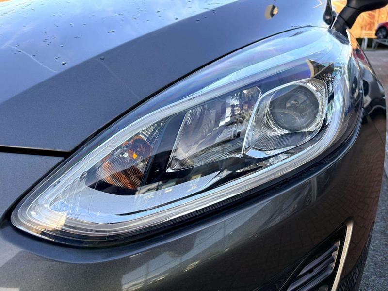 Used Ford Fiesta 2019 for sale - 76895520: Photo 39