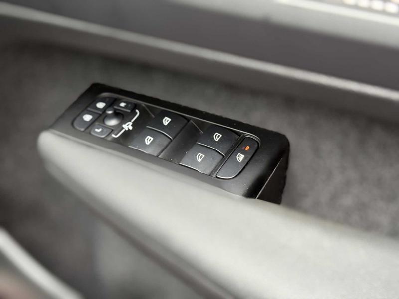 Used Volvo XC40 2021 for sale - 76474427: Photo 16