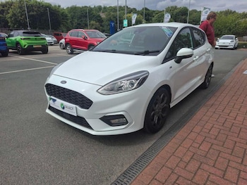 Used Ford Fiesta 2019 for sale - 79102598: Photo