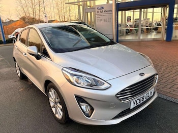 2019 - 1.0 EcoBoost Titanium 5dr Manual