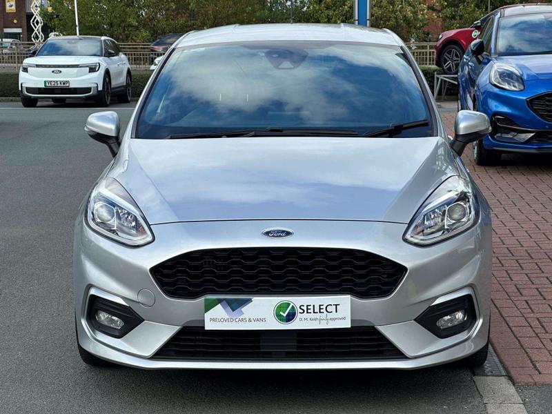 Used Ford Fiesta 2019 for sale - 76400090: Photo 2