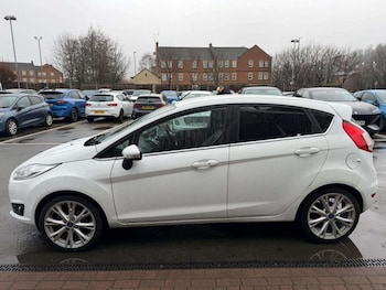 Used Ford Fiesta 2016 for sale - 77381668: Photo