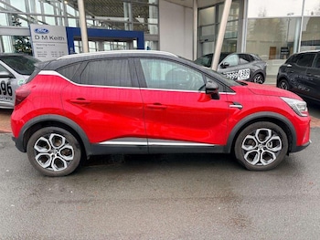 Used Renault Captur 2022 for sale - 76882412: Photo