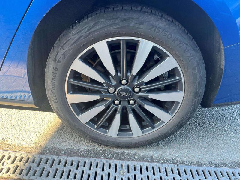 Used Ford Focus 2023 for sale - 78042816: Photo 11