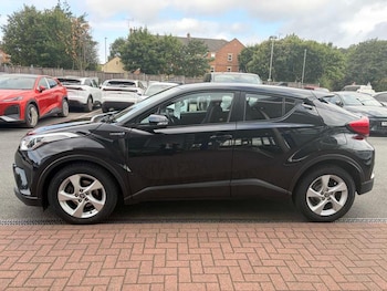 Used Toyota C-HR 2018 for sale - 78974098: Photo