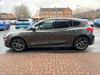 Used Ford Focus 2020 for sale - 77274857: Photo