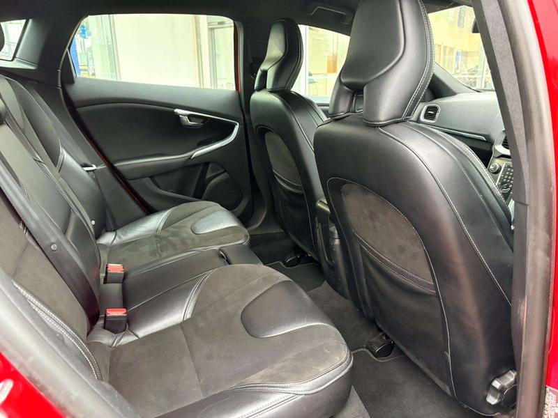 Used Volvo V40 2016 for sale - 77462493: Photo 10