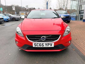 Used Volvo V40 2016 for sale - 77462493: Photo
