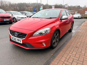 Used Volvo V40 2016 for sale - 77462493: Photo