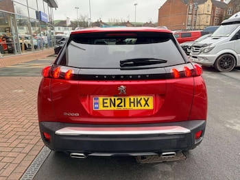 Used Peugeot 2008 2021 for sale - 76931385: Photo