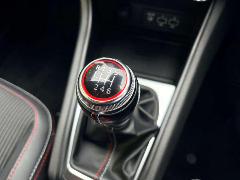 Used Renault Captur 2022 for sale - 76931389: Photo 14