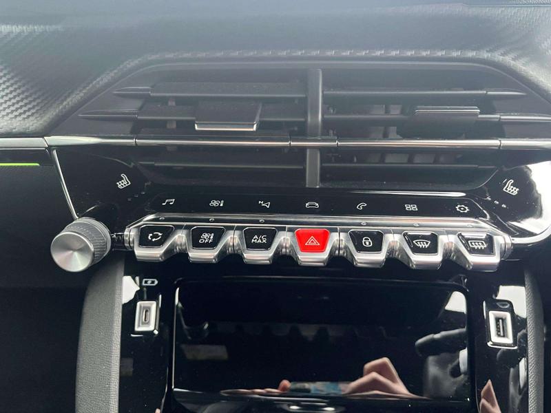 Used Peugeot 2008 2021 for sale - 77528957: Photo 16