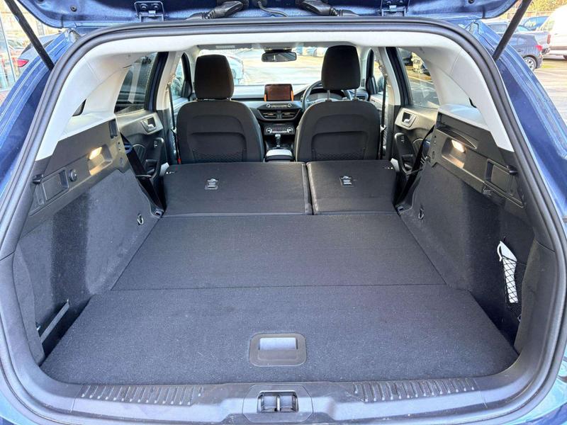 Used Ford Focus 2022 for sale - 76931394: Photo 23