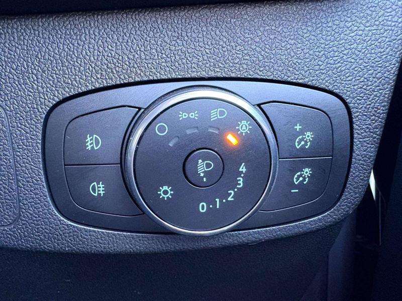 Used Ford Focus 2022 for sale - 76931394: Photo 25