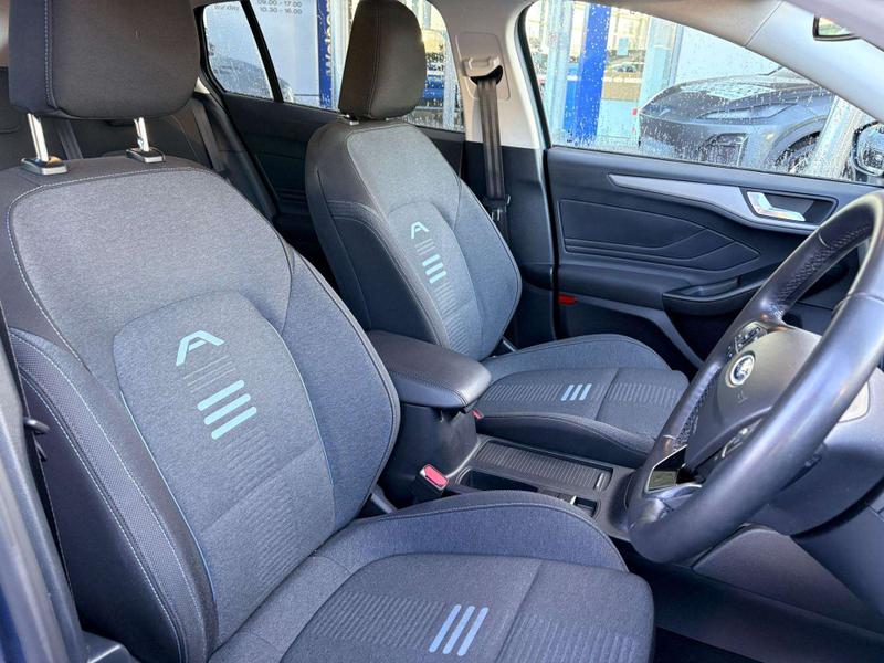 Used Ford Focus 2022 for sale - 76931394: Photo 29