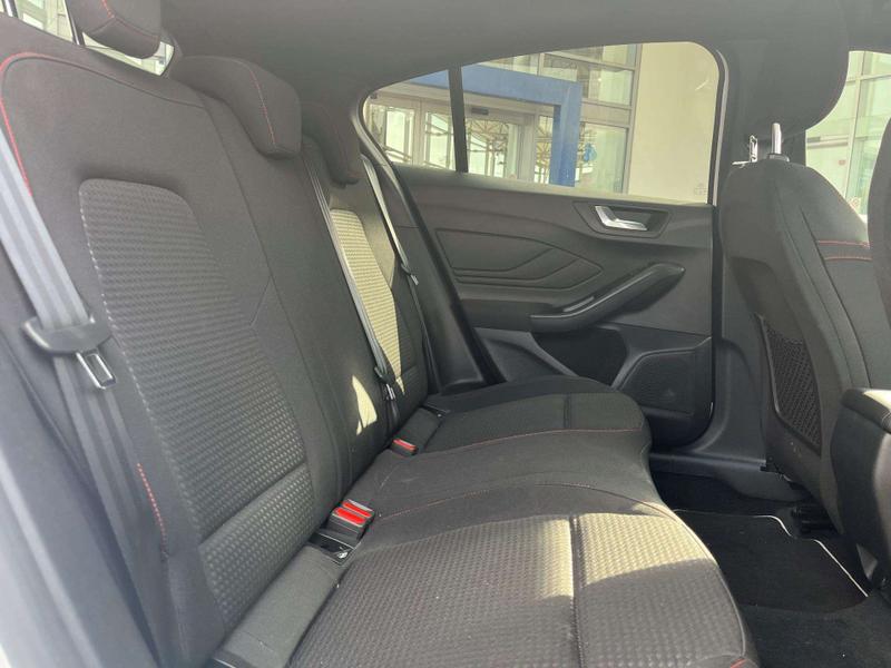Used Ford Focus 2023 for sale - 77915636: Photo 14