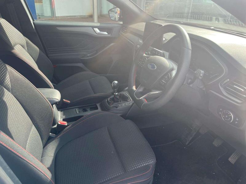 Used Ford Focus 2023 for sale - 77915636: Photo 17