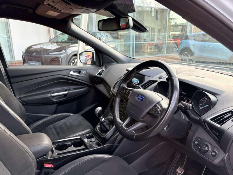 Used Ford Kuga 2017 for sale - 76971904: Photo 30