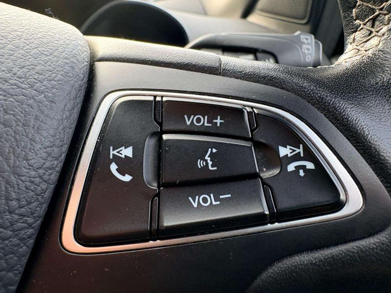 Used Ford Kuga 2017 for sale - 76971904: Photo 31