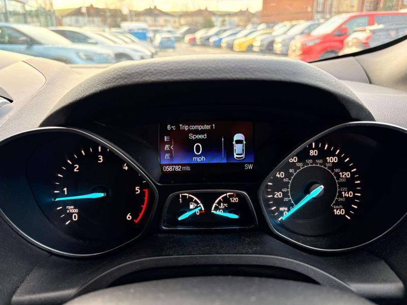 Used Ford Kuga 2017 for sale - 76971904: Photo 39