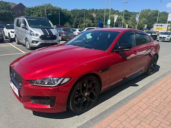 Used Jaguar XE 2016 for sale - 79674666: Photo